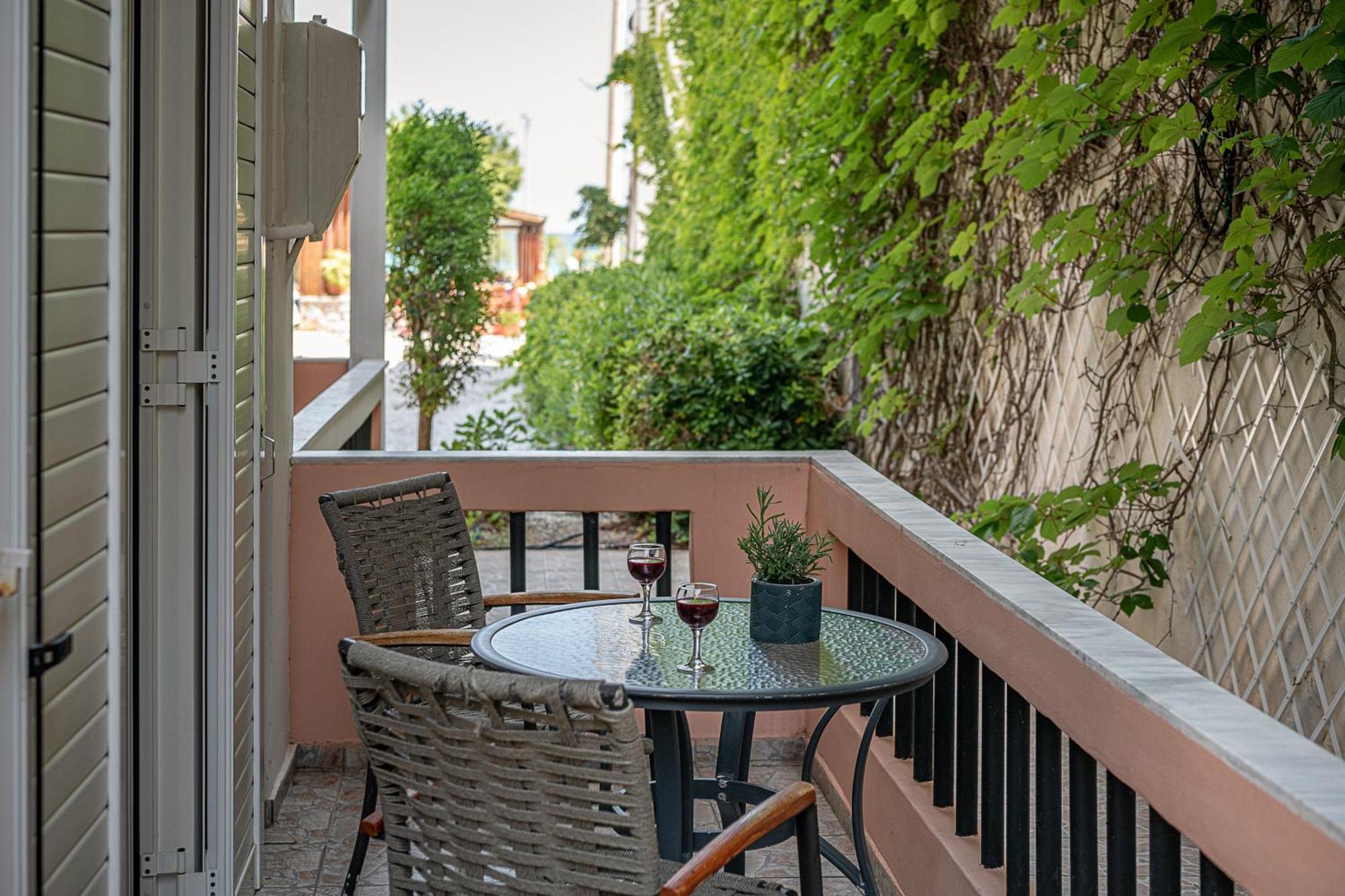 Elena Seafront Luxury Apartments Almyrida  Ruang foto