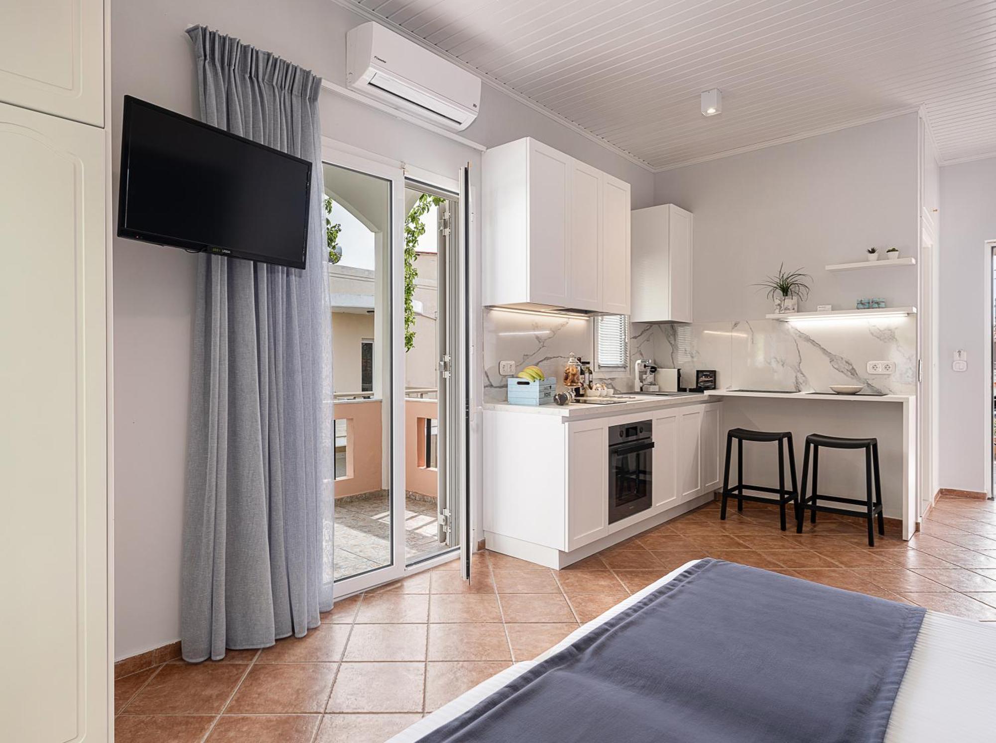 Elena Seafront Luxury Apartments Almyrida  Bagian luar foto