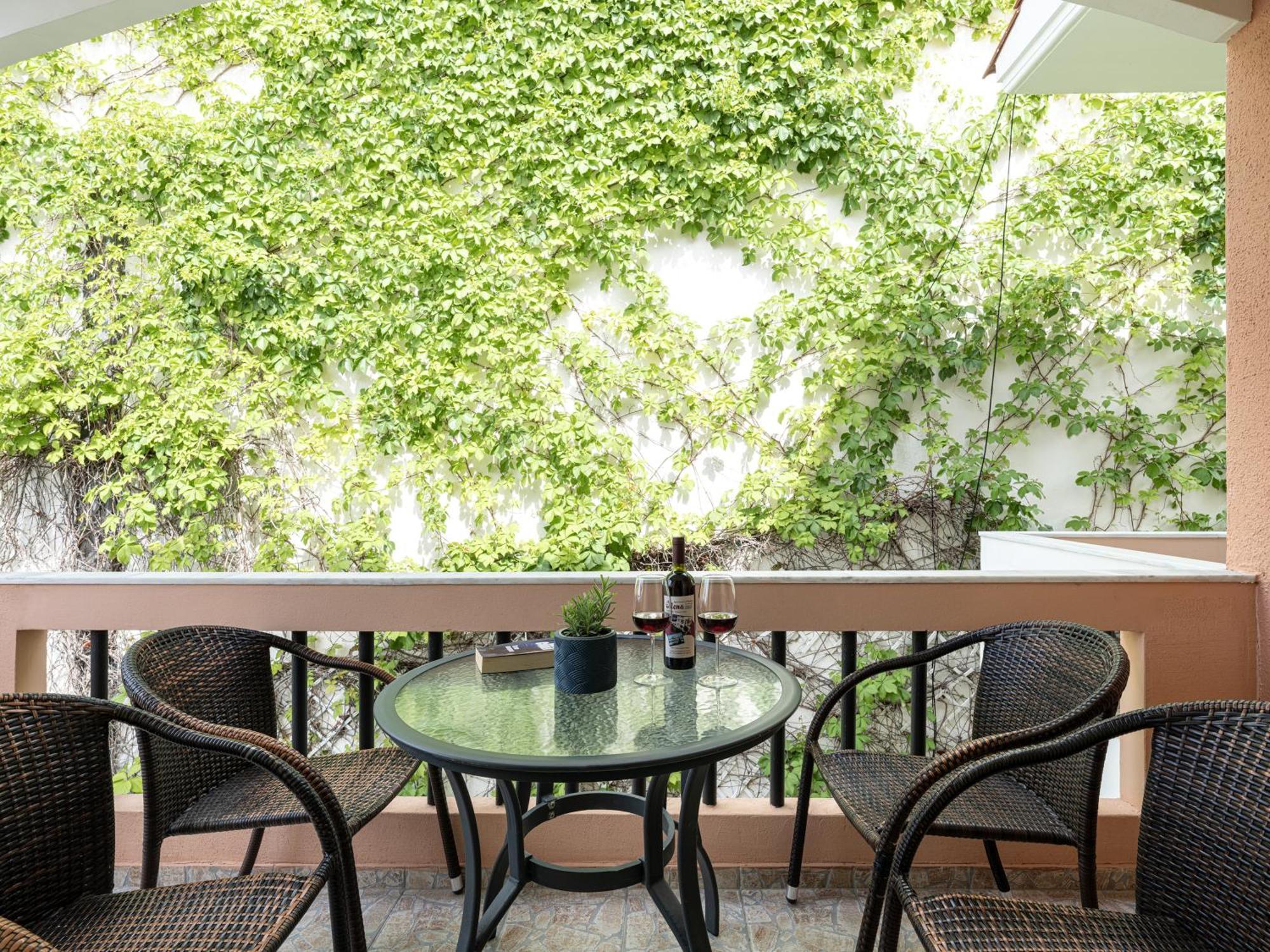 Elena Seafront Luxury Apartments Almyrida  Ruang foto