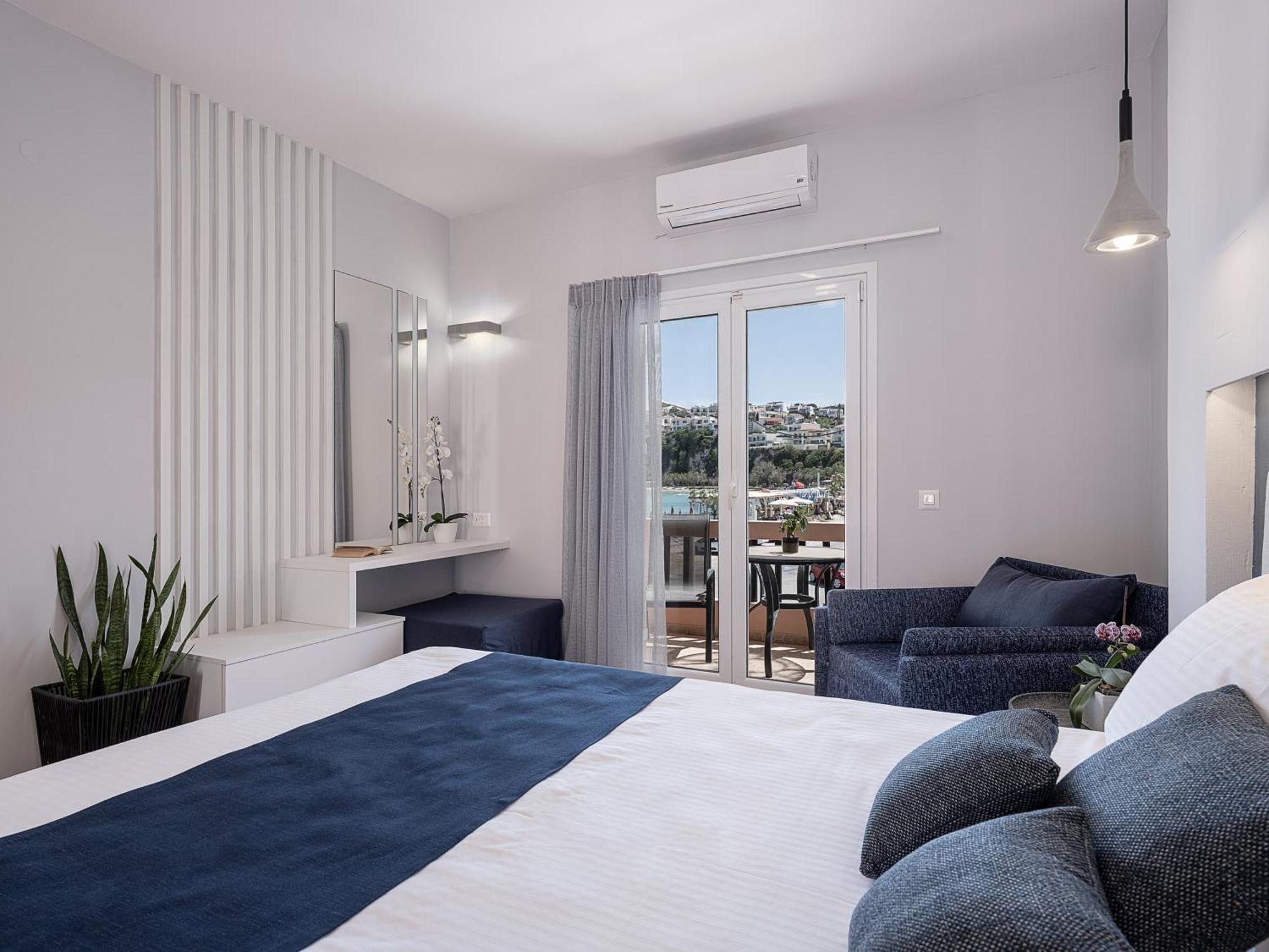 Elena Seafront Luxury Apartments Almyrida  Bagian luar foto