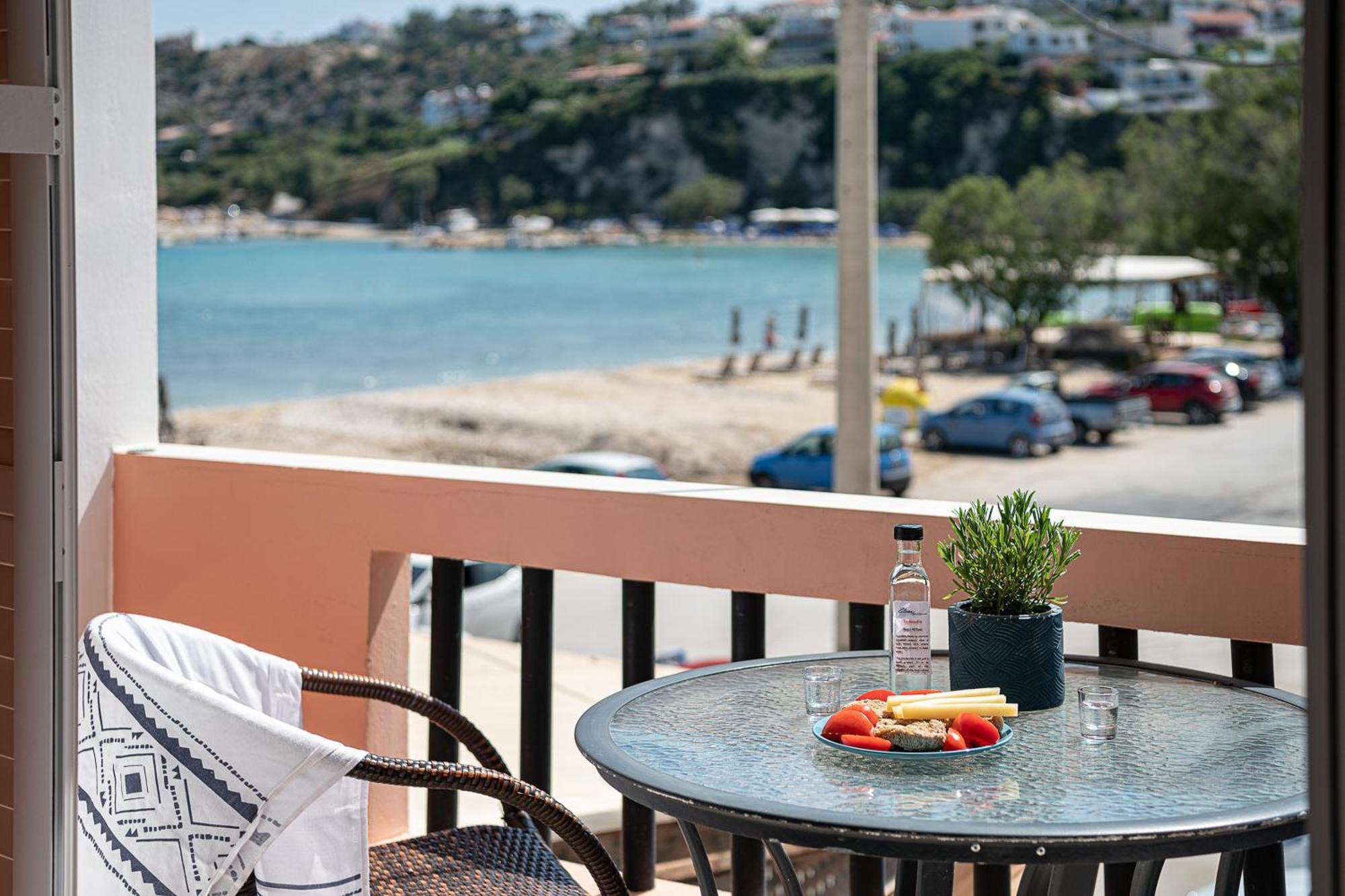 Elena Seafront Luxury Apartments Almyrida  Bagian luar foto